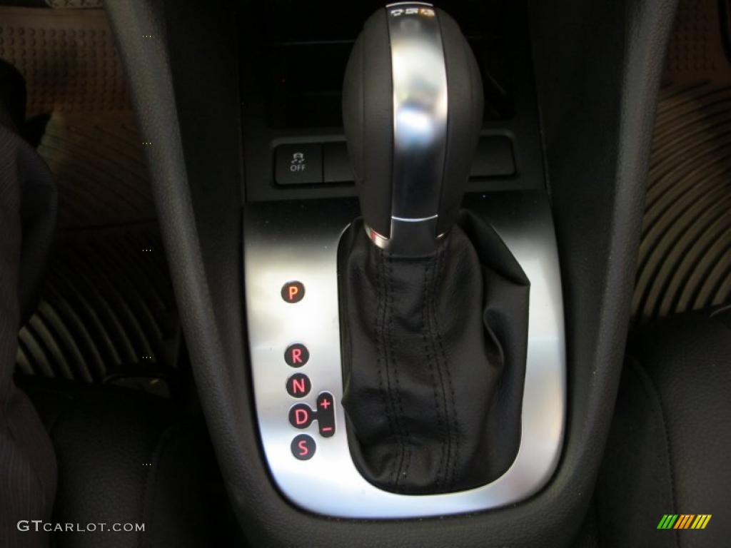 2011 Volkswagen Jetta TDI SportWagen 6 Speed DSG Dual-Clutch Automatic Transmission Photo #45696356