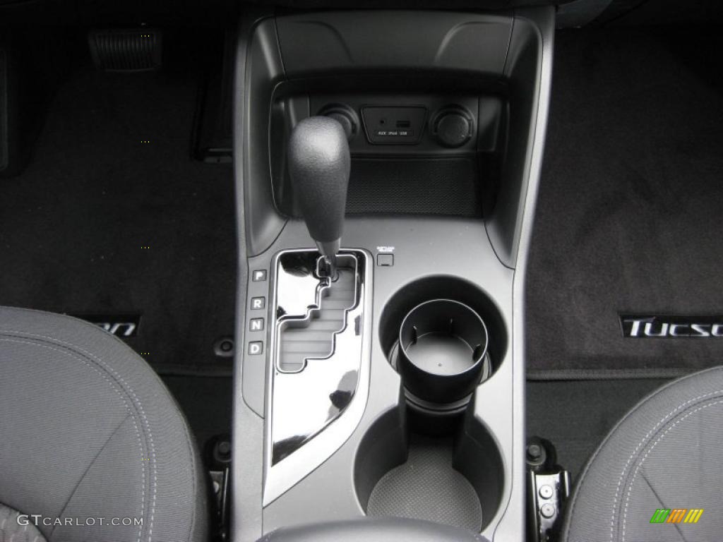 2011 Hyundai Tucson GL 6 Speed Shiftronic Automatic Transmission Photo #45696737