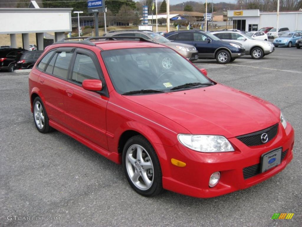 2002 Protege 5 Wagon - Classic Red / Off Black photo #4