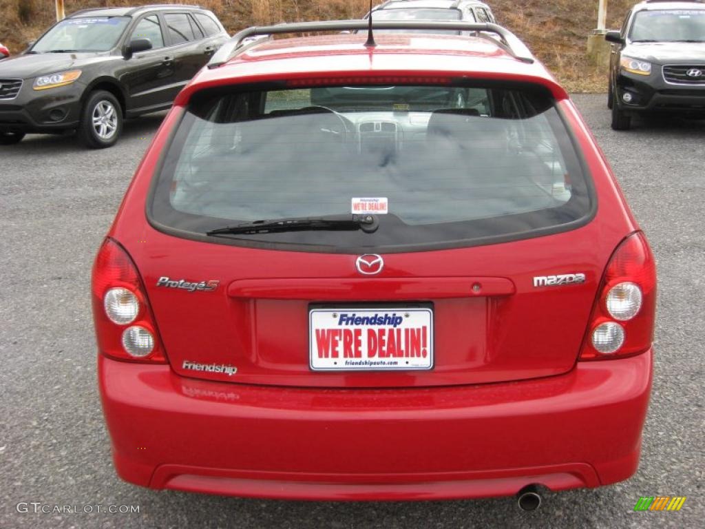 2002 Protege 5 Wagon - Classic Red / Off Black photo #7