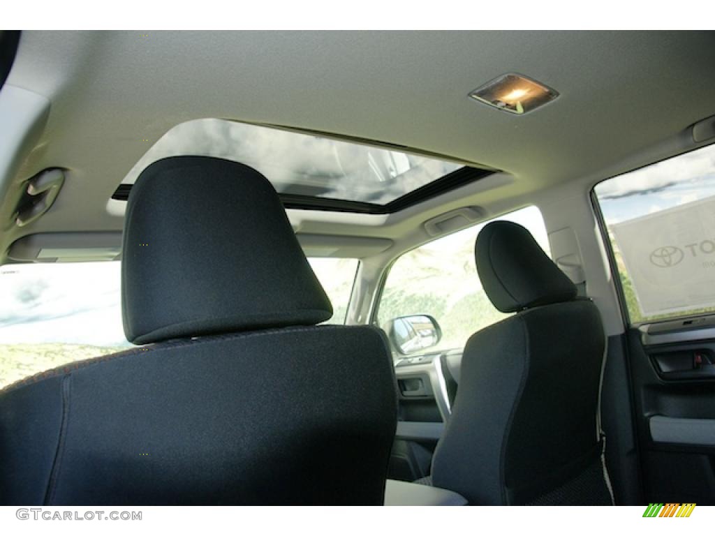 2011 Toyota 4Runner SR5 4x4 Sunroof Photo #45698821