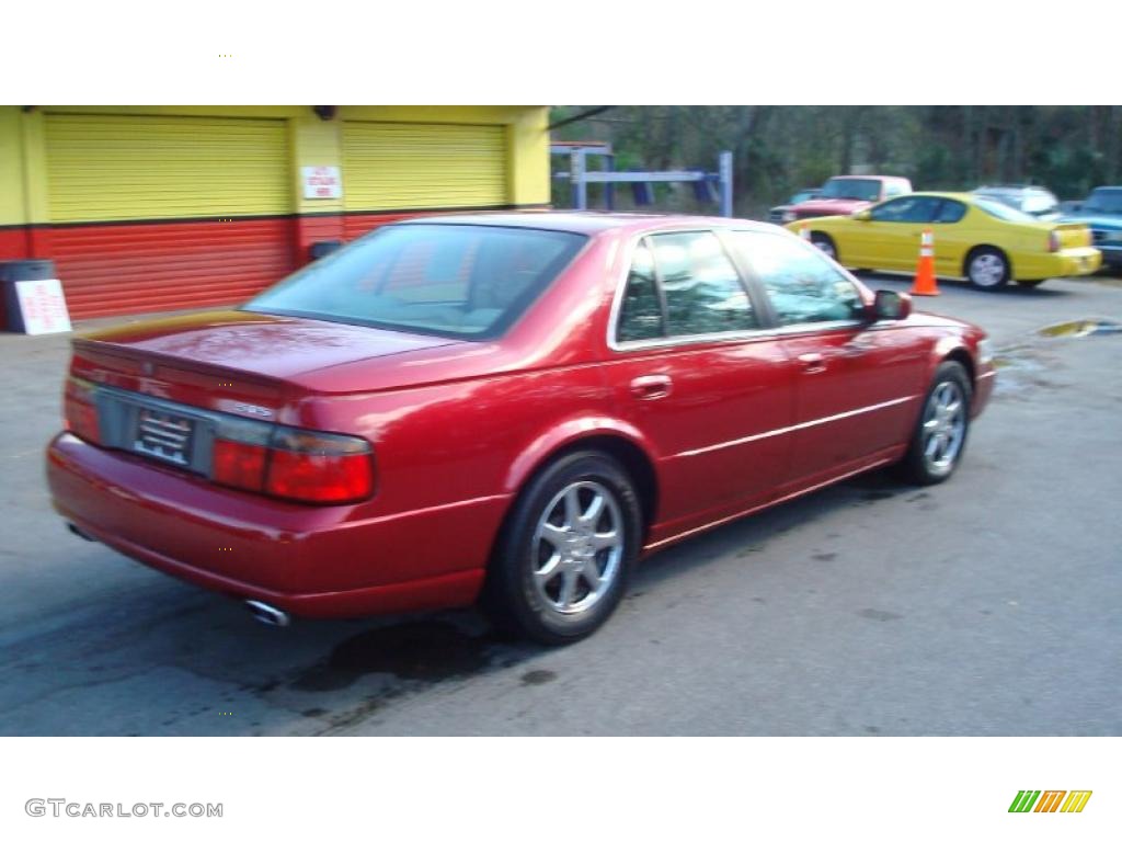 2000 Seville STS - Crimson Pearl / Oatmeal photo #3