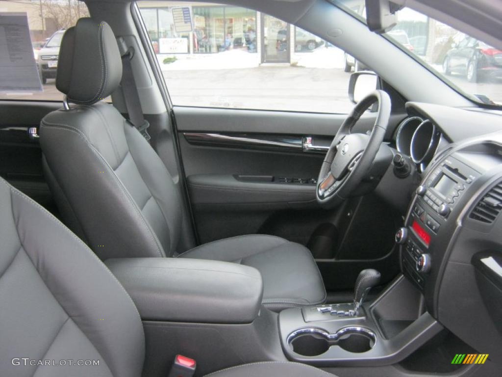 2011 Sorento EX V6 AWD - Titanium Silver / Black photo #6