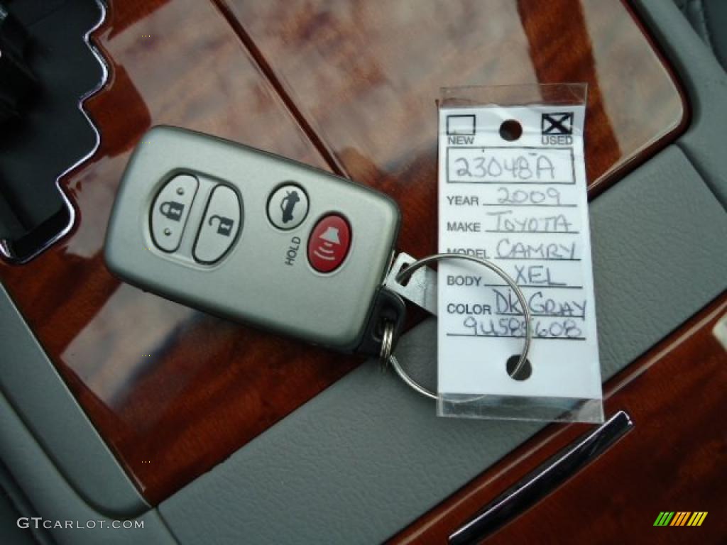 2009 Camry XLE V6 - Magnetic Gray Metallic / Ash photo #14