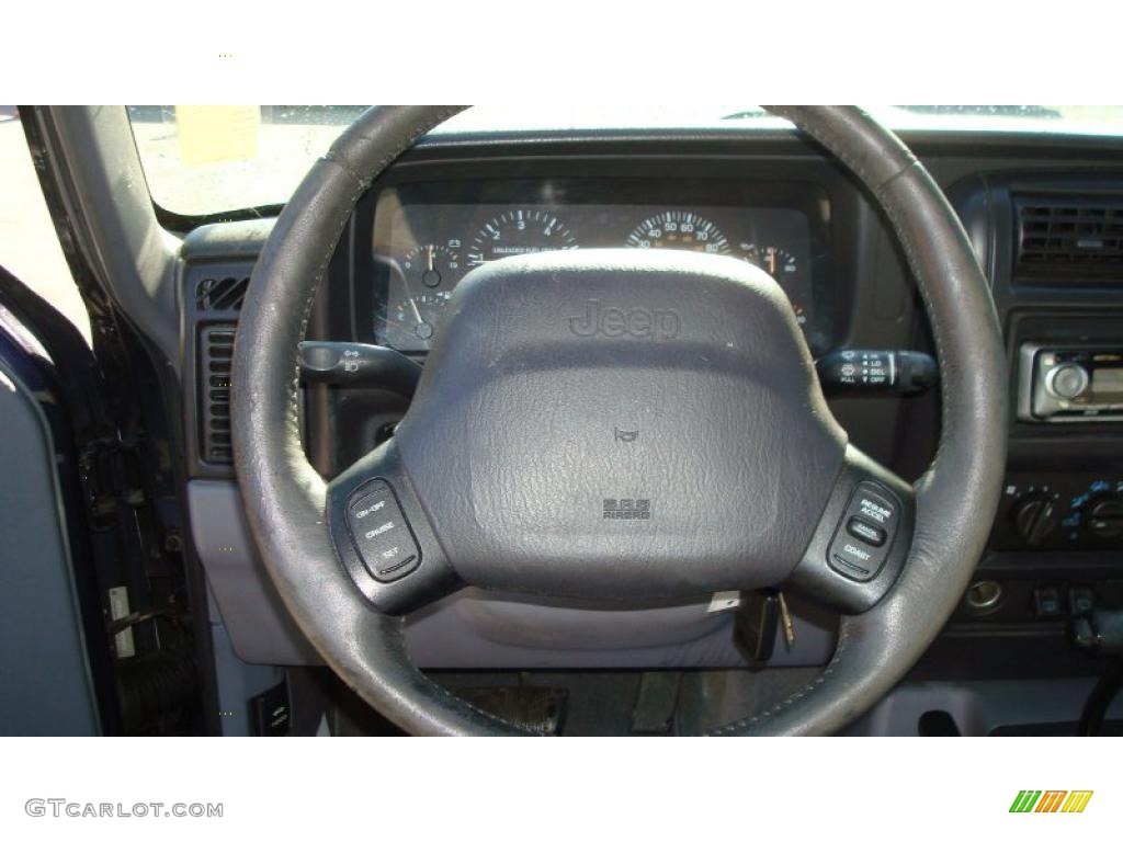 1998 Cherokee Classic 4x4 - Deep Amethyst Pearl / Mist Gray photo #12