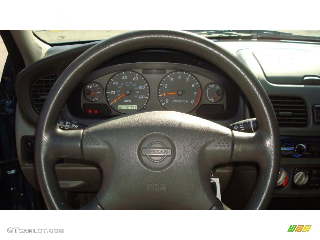 2002 Sentra GXE - Out Of The Blue / Sand Beige photo #12