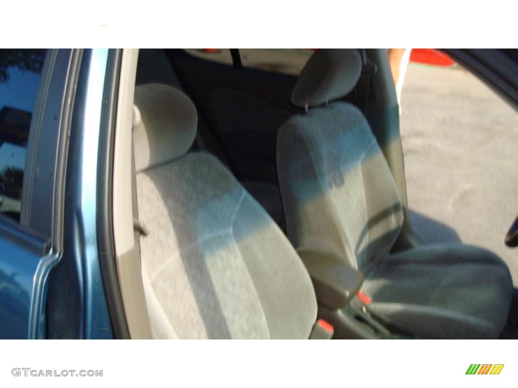 2002 Sentra GXE - Out Of The Blue / Sand Beige photo #17