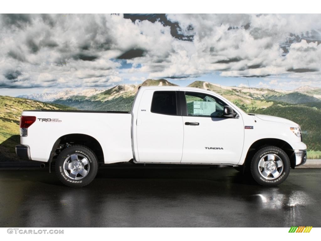 Super White 2011 Toyota Tundra TRD Double Cab 4x4 Exterior Photo #45702713