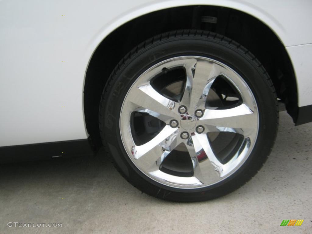 2011 Dodge Challenger R/T Wheel Photo #45704110