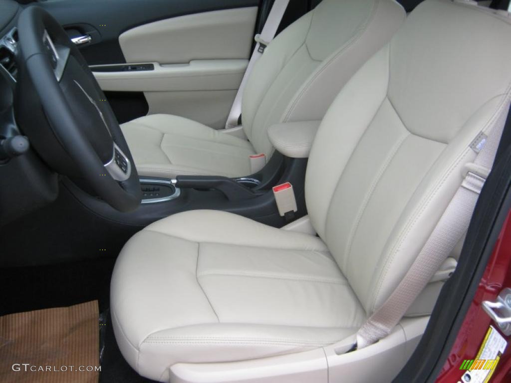 Black/Light Frost Beige Interior 2011 Chrysler 200 Limited Photo #45704382