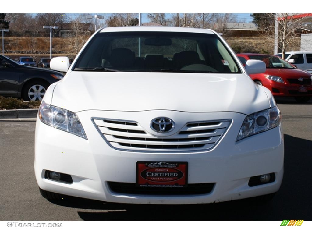 2008 Camry XLE V6 - Super White / Ash photo #6