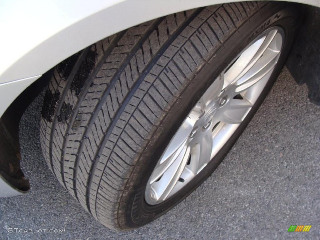 2011 LaCrosse CXL - Quicksilver Metallic / Ebony photo #9