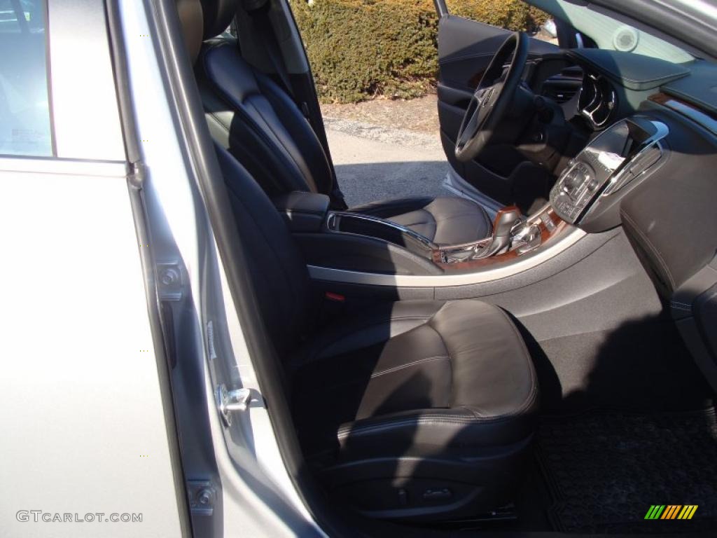 2011 LaCrosse CXL - Quicksilver Metallic / Ebony photo #14