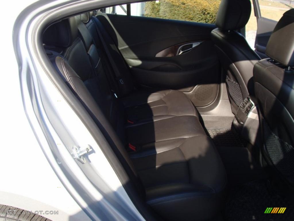 2011 LaCrosse CXL - Quicksilver Metallic / Ebony photo #15