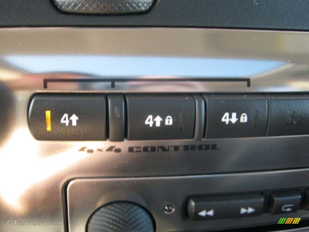 2008 Hummer H3 Standard H3 Model Controls Photo #45707718
