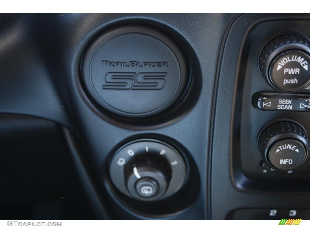 2007 Chevrolet TrailBlazer SS 4x4 Marks and Logos Photo #45708882