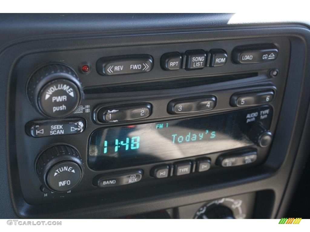 2007 Chevrolet TrailBlazer SS 4x4 Controls Photo #45708886