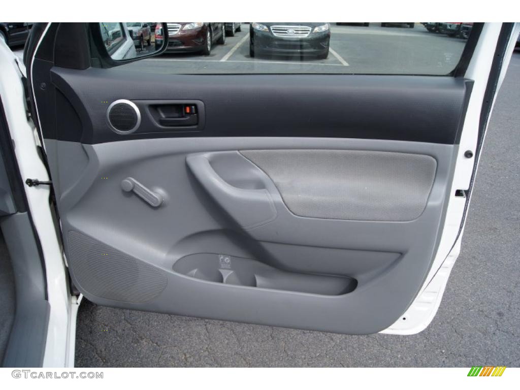 2005 Toyota Tacoma Regular Cab Graphite Gray Door Panel Photo #45710022