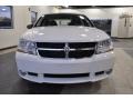 Stone White - Avenger SXT Photo No. 3