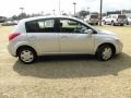 2009 Brillant Silver Nissan Versa 1.8 S Hatchback  photo #11