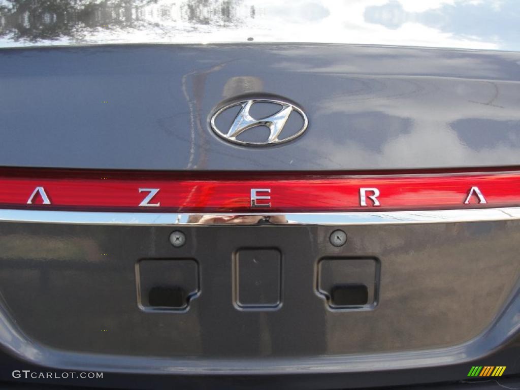 2011 Hyundai Azera Limited Marks and Logos Photo #45710486