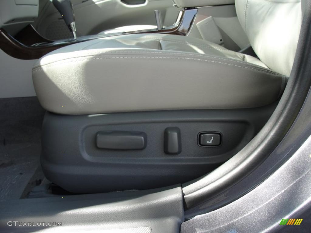 2011 Azera Limited - Smoke Gray Metallic / Gray photo #23