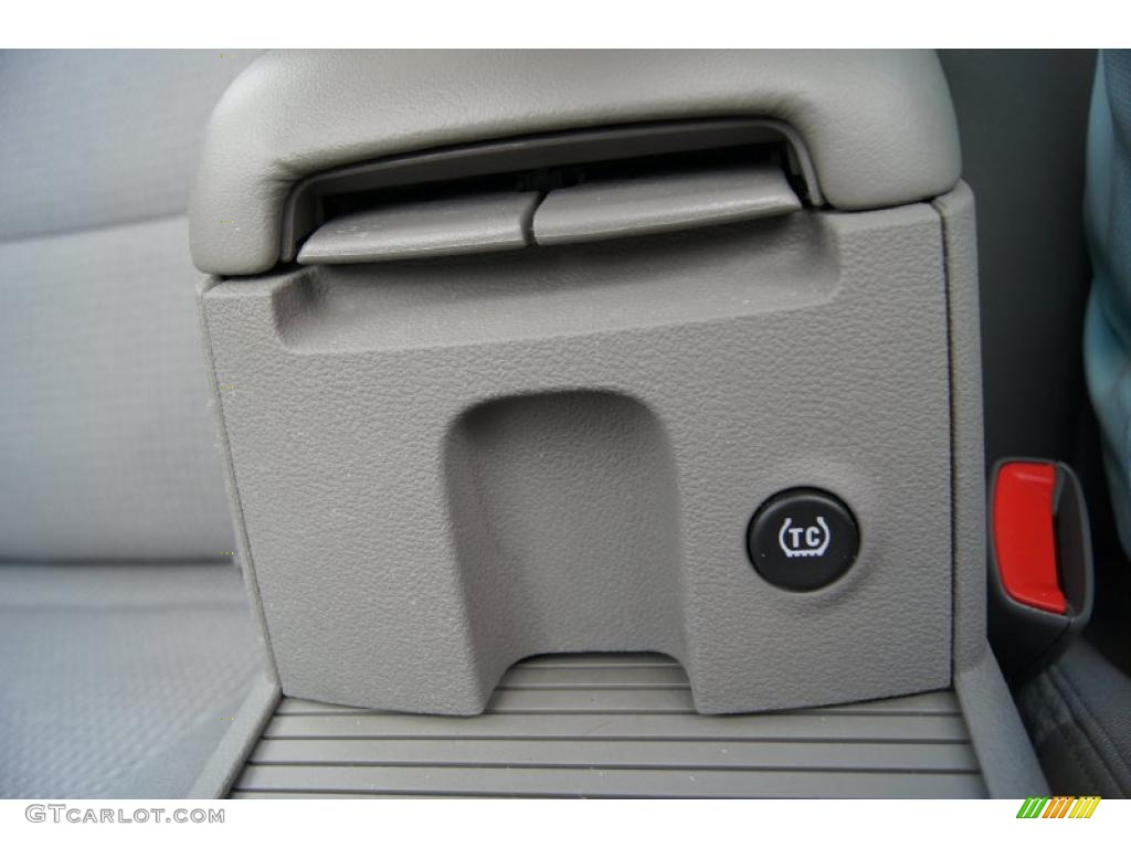 2009 Aura XE - Ocean Mist / Gray photo #20