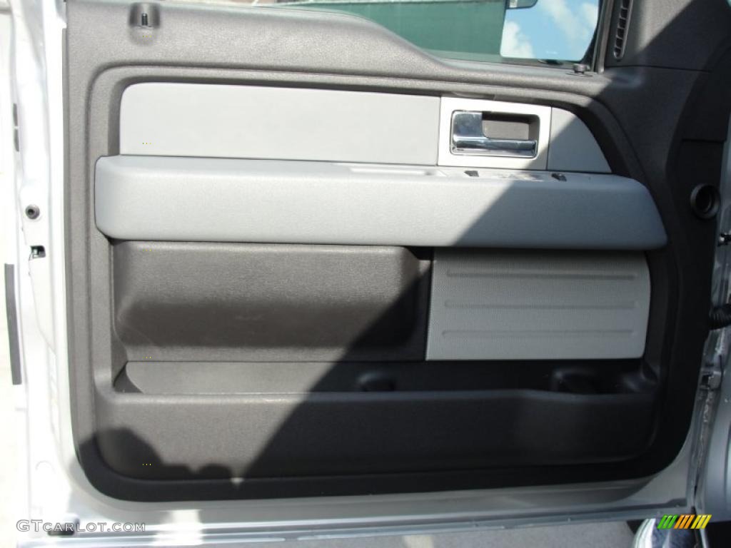 2011 F150 XLT SuperCrew - Ingot Silver Metallic / Steel Gray photo #22