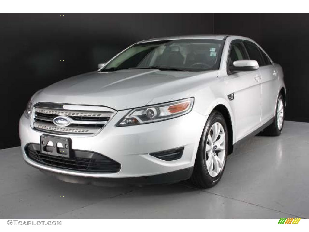 2010 Taurus SEL - Ingot Silver Metallic / Charcoal Black photo #1