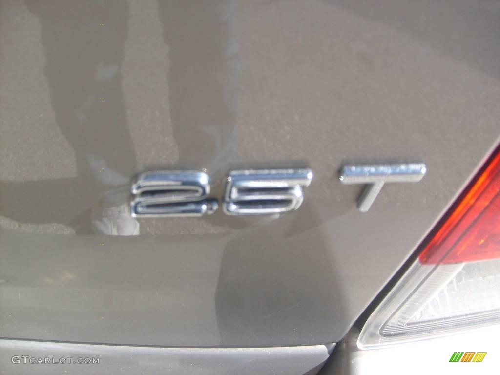 2005 S60 2.5T - Lunar Gold Metallic / Taupe photo #11