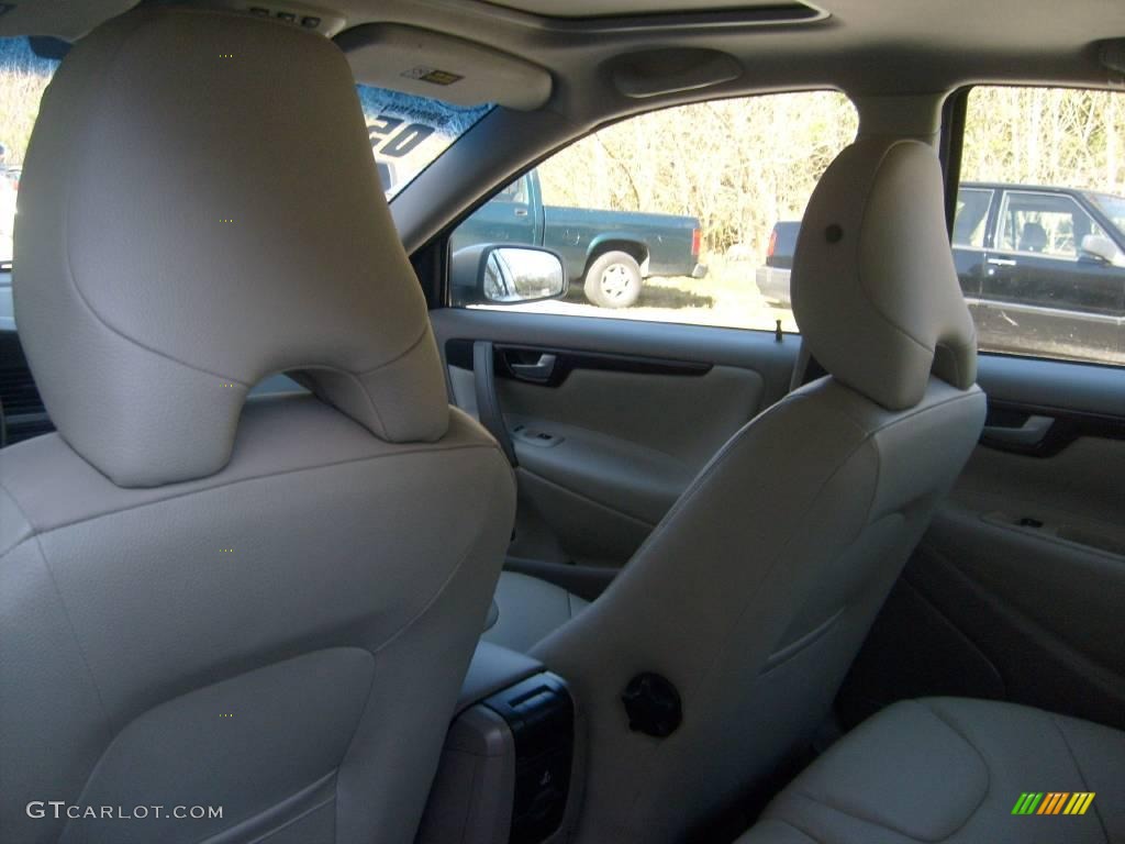 2005 S60 2.5T - Lunar Gold Metallic / Taupe photo #21
