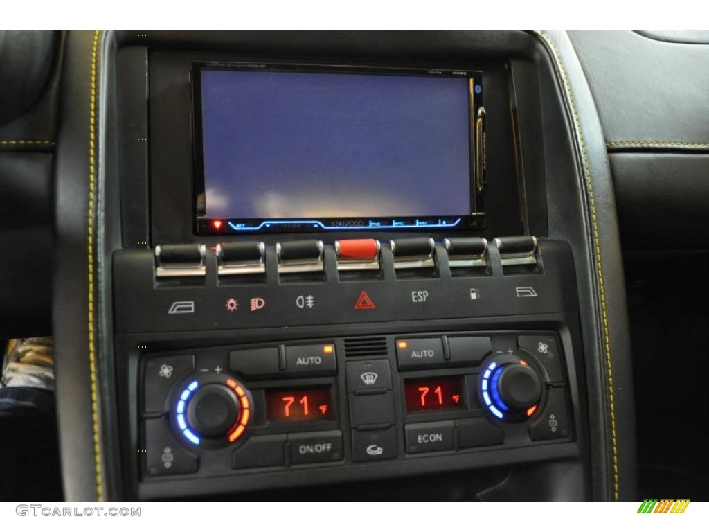 2004 Lamborghini Gallardo Coupe Controls Photo #45719872