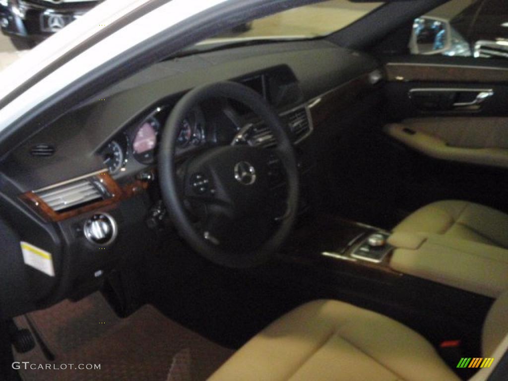 2011 E 350 4Matic Wagon - Arctic White / Almond/Black photo #7