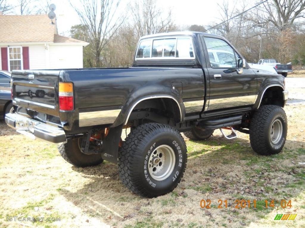 1989 Pickup SR5 Regular Cab 4x4 - Black / Gray photo #6