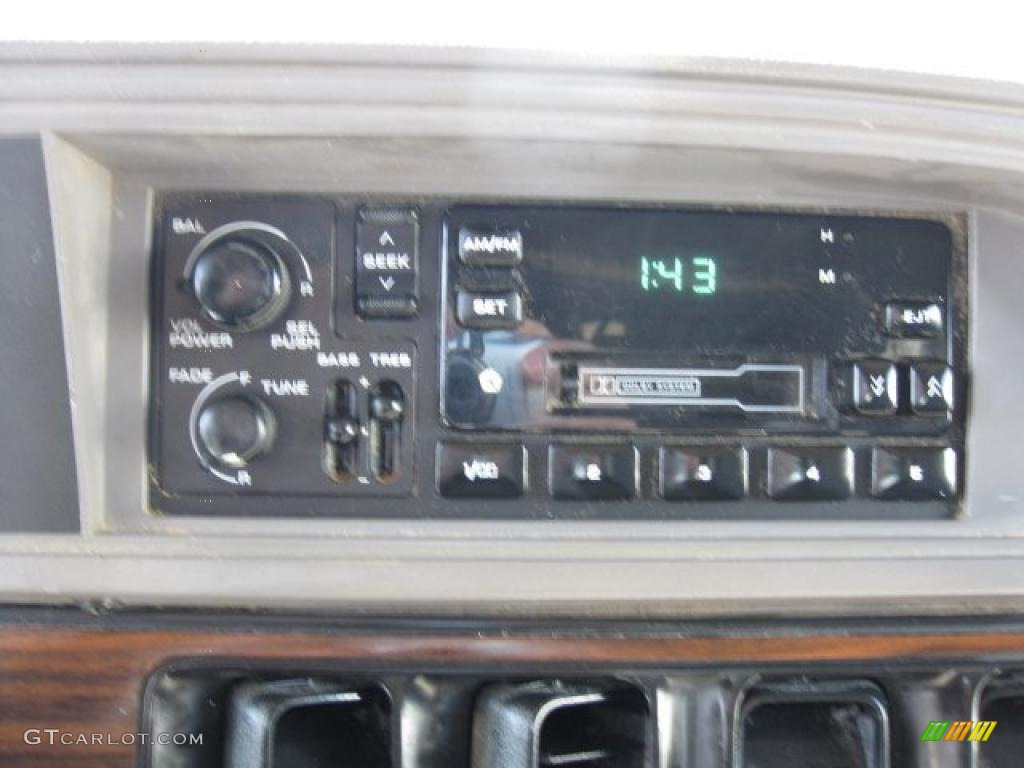 1996 Dodge Ram Van 2500 Commercial Controls Photo #45723654