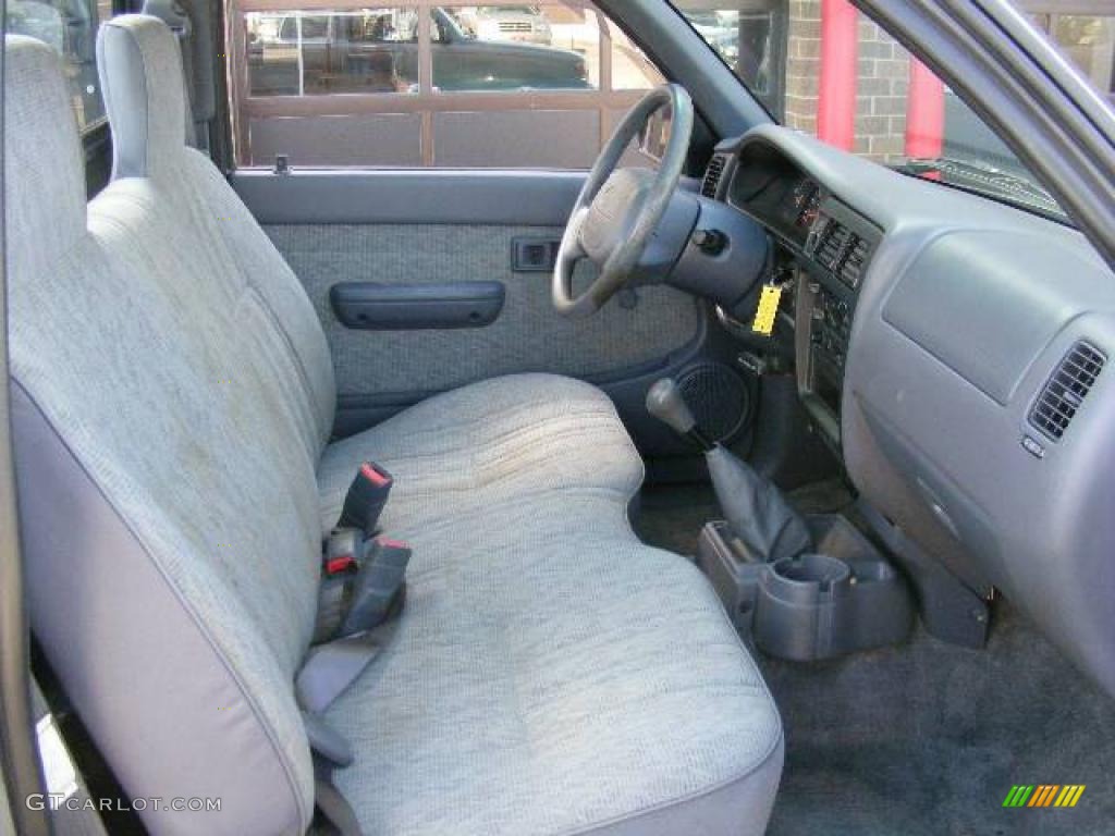 1998 Tacoma Regular Cab - Mystic Purple Mica / Gray photo #11