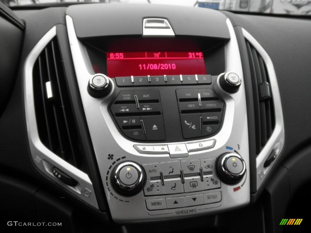 2011 GMC Terrain SLT AWD Controls Photo #45730946