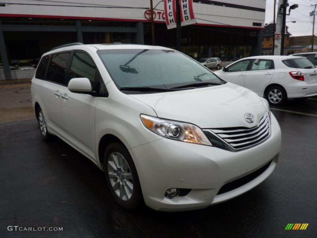2011 Sienna Limited AWD - Blizzard White Pearl / Bisque photo #6