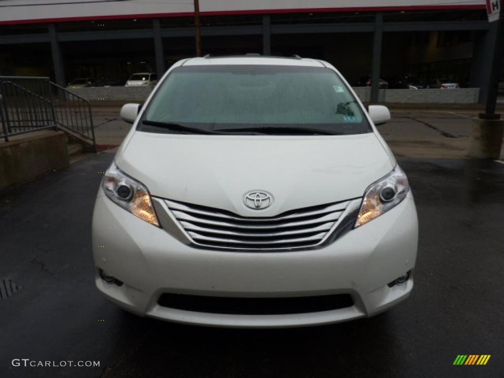 2011 Sienna Limited AWD - Blizzard White Pearl / Bisque photo #10