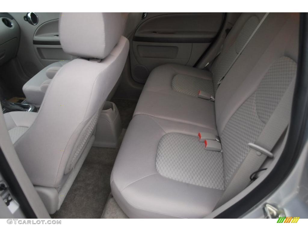 Gray Interior 2011 Chevrolet HHR LT Photo #45733714