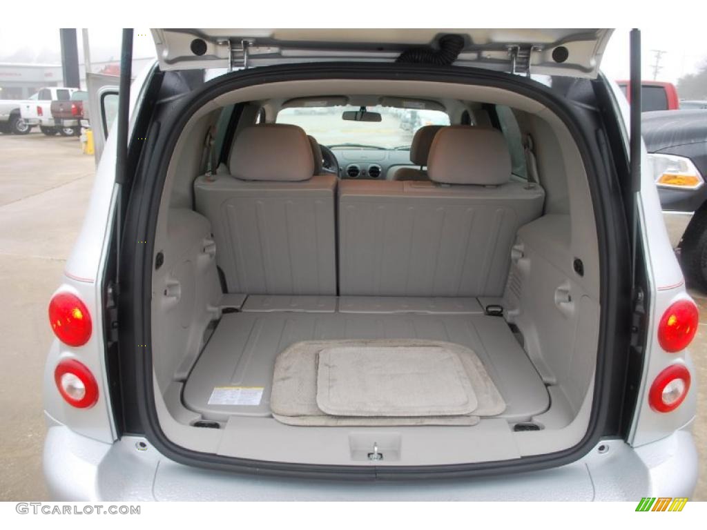 2011 Chevrolet HHR LT Trunk Photo #45733730