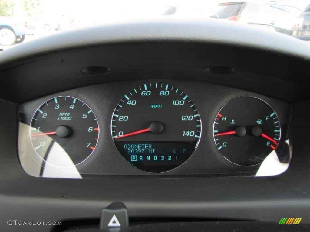 2011 Chevrolet Impala LT Gauges Photo #45734542