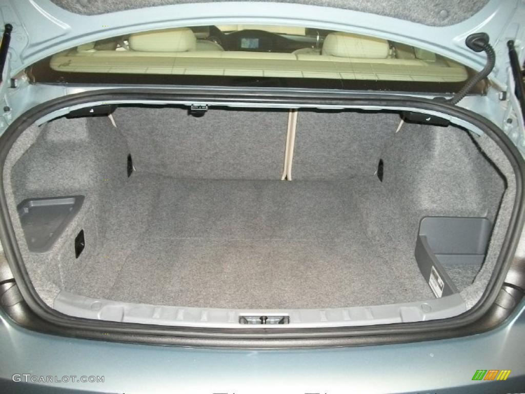 2007 BMW 3 Series 335i Coupe Trunk Photo #45735786