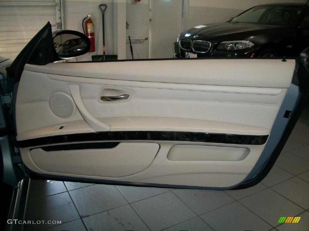 2007 BMW 3 Series 335i Coupe Cream Beige Door Panel Photo #45735802