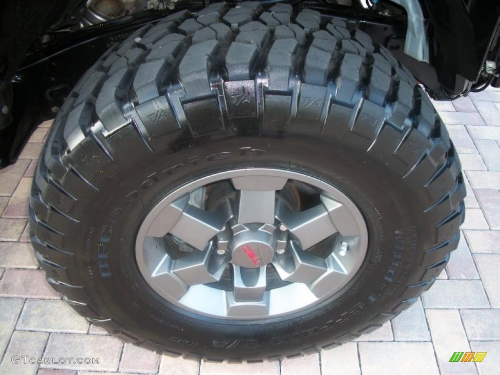 2010 Toyota FJ Cruiser 4WD Wheel Photo #45736498