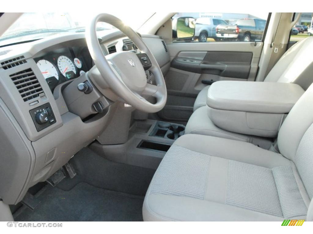 Khaki Interior 2007 Dodge Ram 2500 SLT Mega Cab Photo #45737942