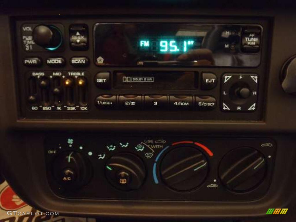 1999 Plymouth Prowler Roadster Controls Photo #45738166