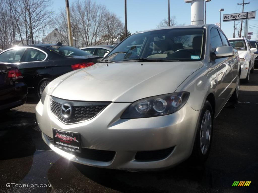 2004 MAZDA3 i Sedan - Shimmering Sand Mica / Beige photo #1