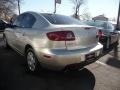Shimmering Sand Mica - MAZDA3 i Sedan Photo No. 4