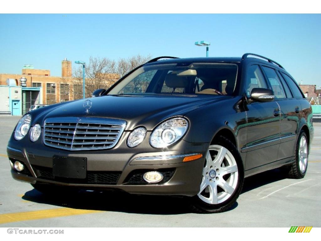 2008 E 350 4Matic Wagon - Indium Grey Metallic / Cashmere photo #1